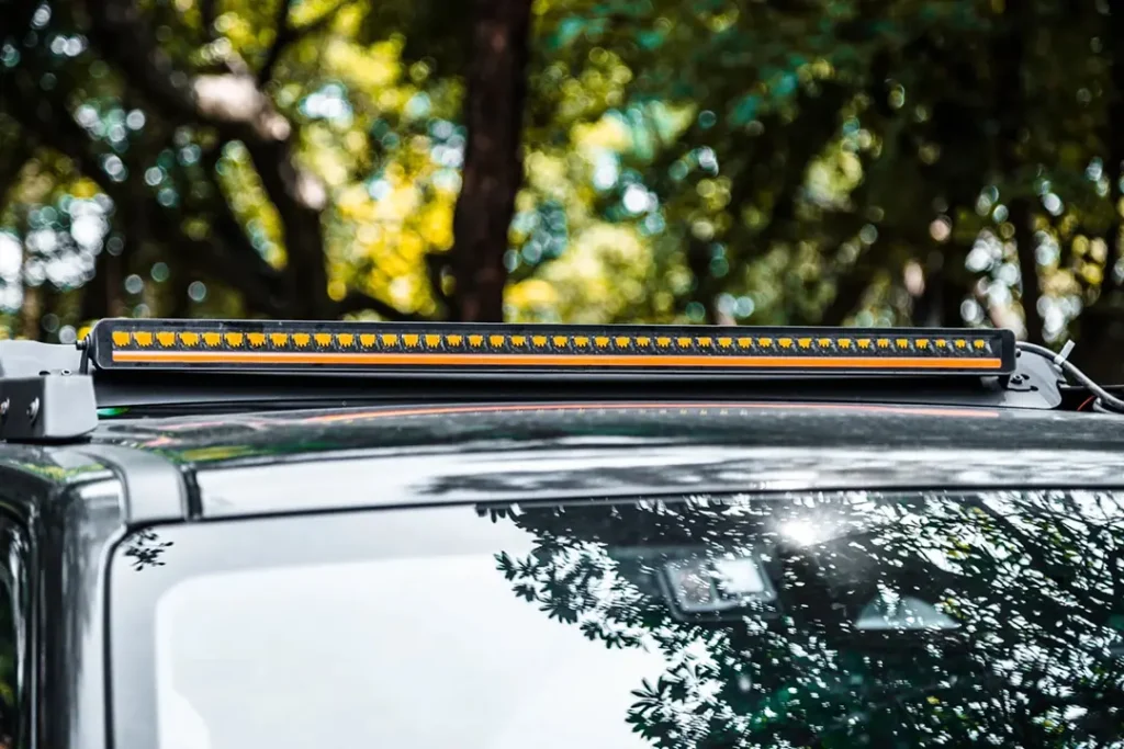 Close-up of an SUV with an LED light bar – is a light bar better than spotlights?