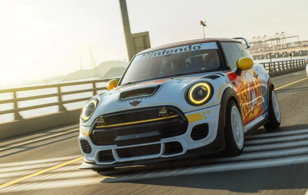 Mini grille lights damaged on a Mini vehicle driving on the road