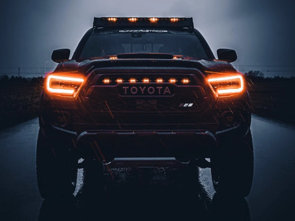 Luces nocturnas de la parrilla LED del Toyota Tacoma